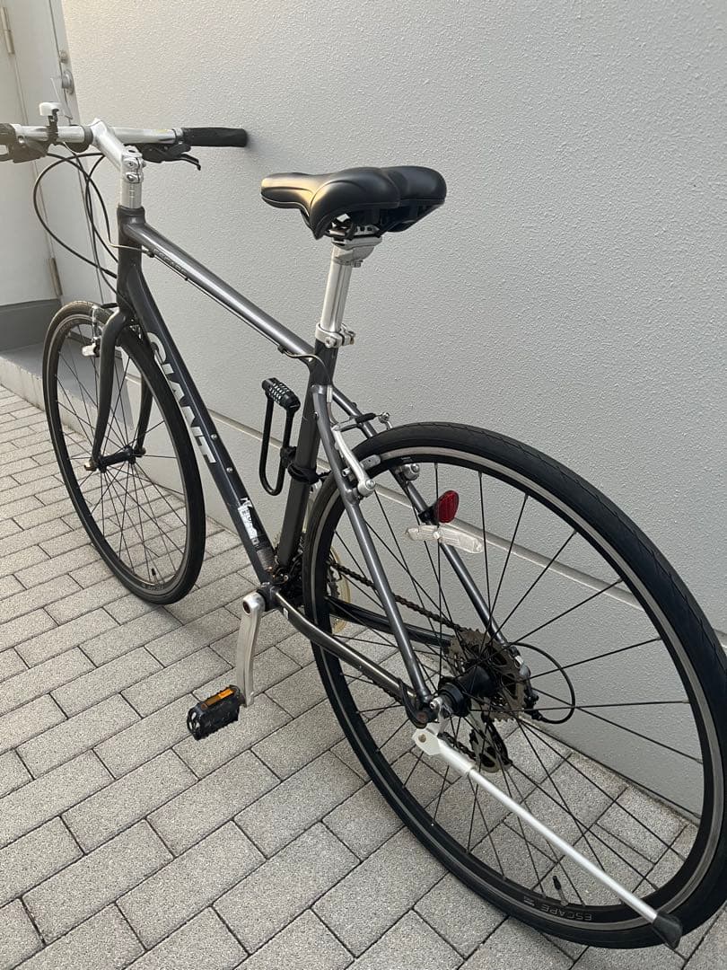 【東京近郊受渡希望】クロスバイク ジャイアント ESCAPE サイズM 即乗可能