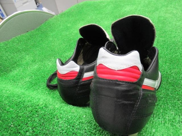 シューズ MORELIA