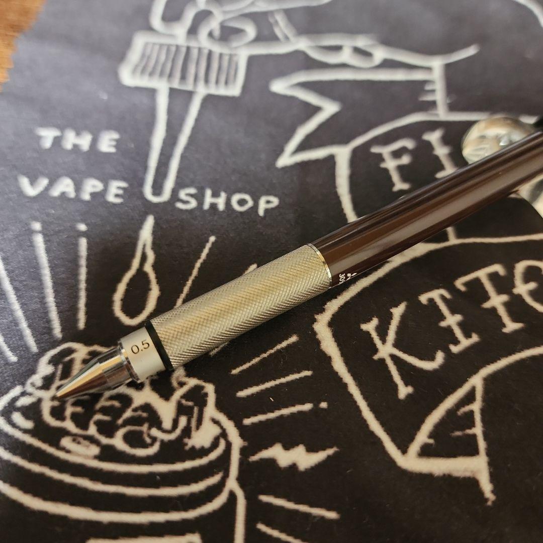 ハイユニ 3050 赤茶軸 シャーペン