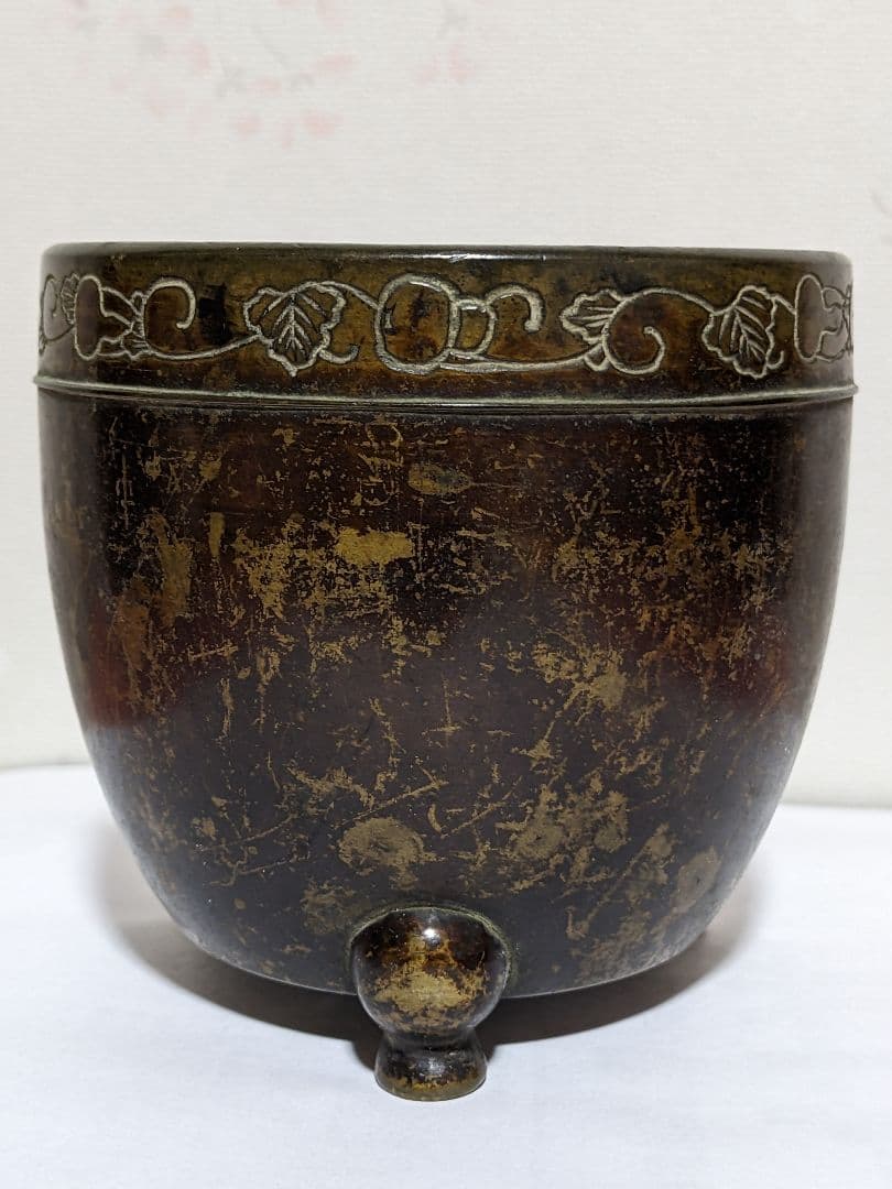 ♦中国 宣徳銅 唐金古玩 瓢箪に蔓紋様 三足火入 三足香炉 金属工芸 美術骨董品