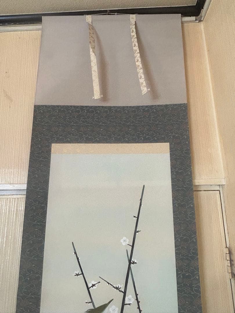 紅白梅に小禽　野川朝邨　掛け軸　共箱あり