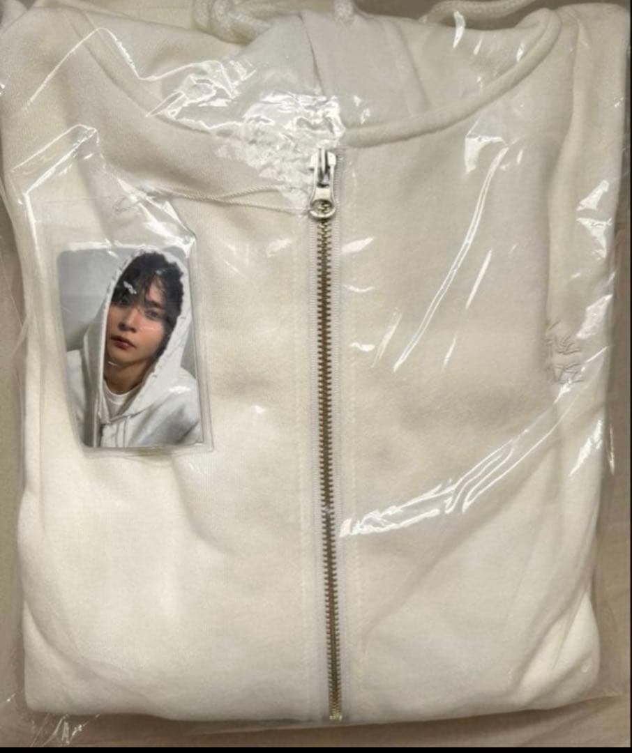 RIIZE ウンソク　ジップアップフーディ ソンヨンドリ　トレカ付き　まとめ売り