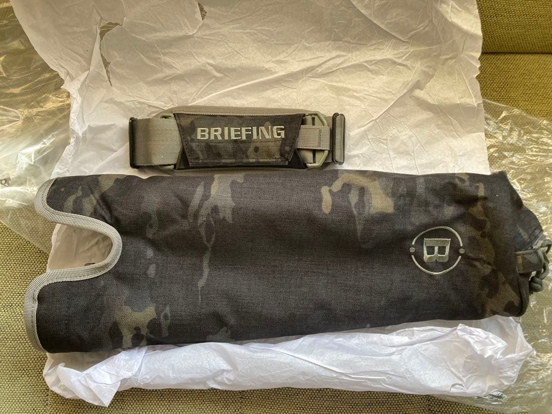 【新品・希少】BRIEFING ブリーフィング セルフスタンドキャリー カモフラ
