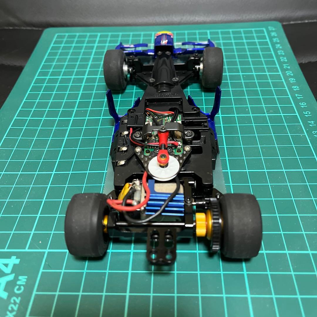 京商ミニッツF1 2.4Ghz本体シャシー&ボディ