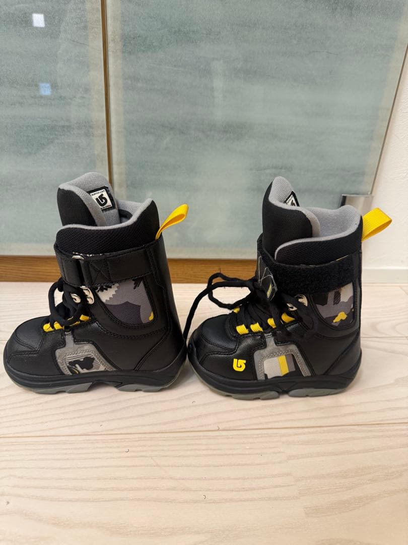 ⭐︎早いもの勝ち⭐︎子供用 スノーボード バートン ブーツ 18.5cm