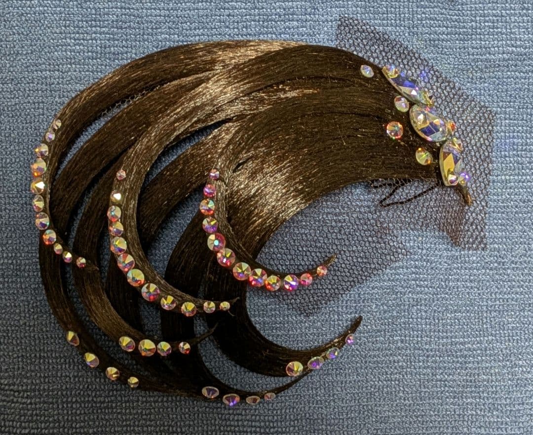 社交ダンス　競技ダンス　前髪用 　ヘアアクセサリー スワロフスキー