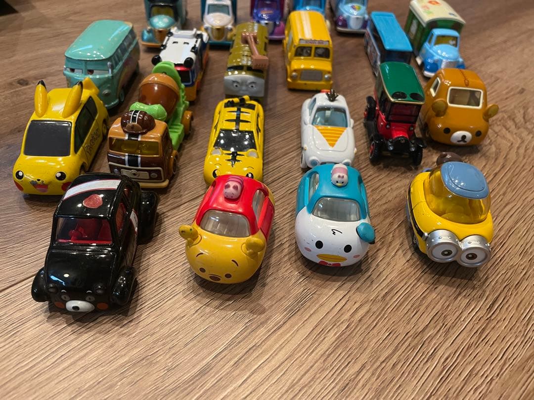 トミカ約60台まとめ売り　カーズキャラクター含む