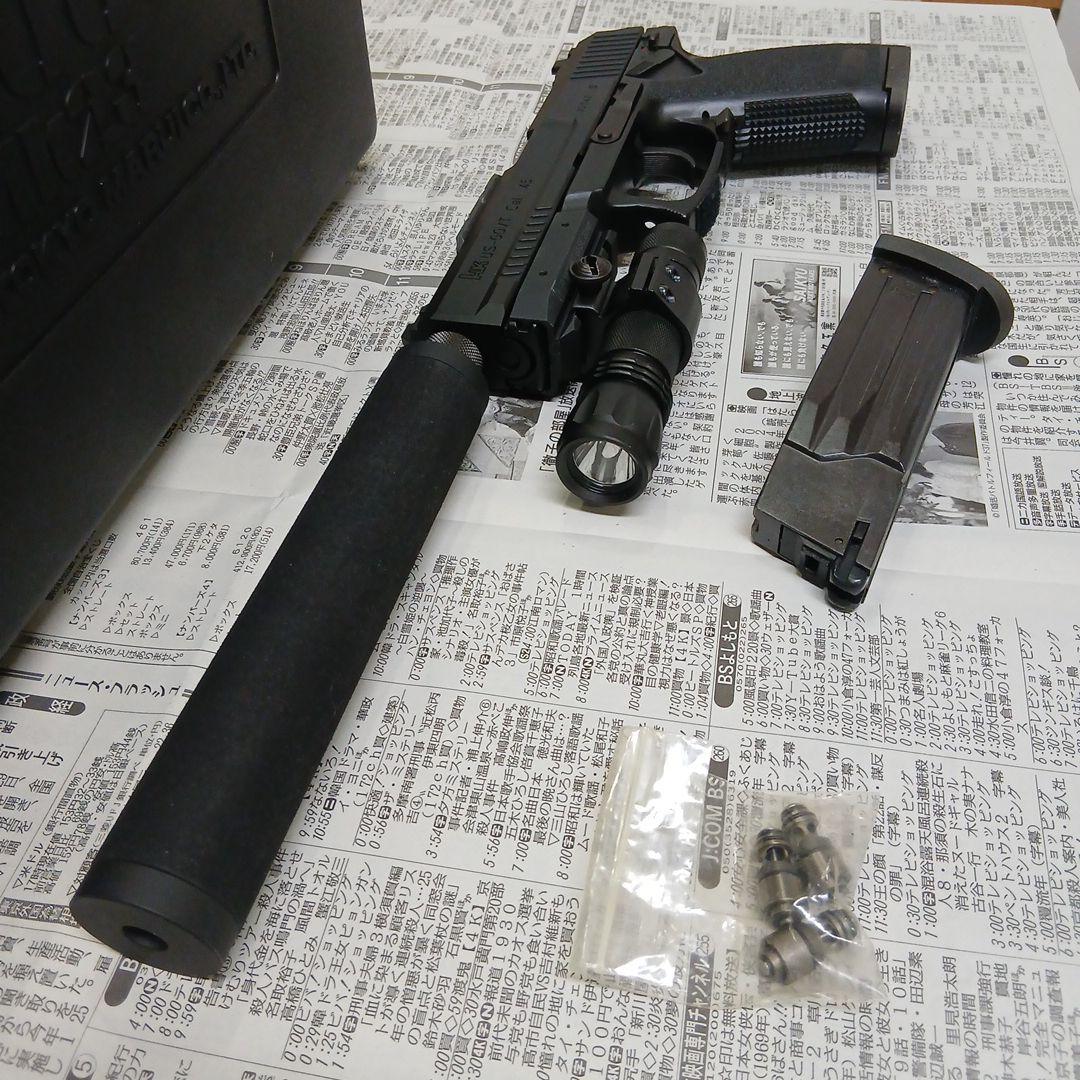 東京マルイ　ソーコム　消音，ライトトリガープルカスタム　社外 サイレンサー付き