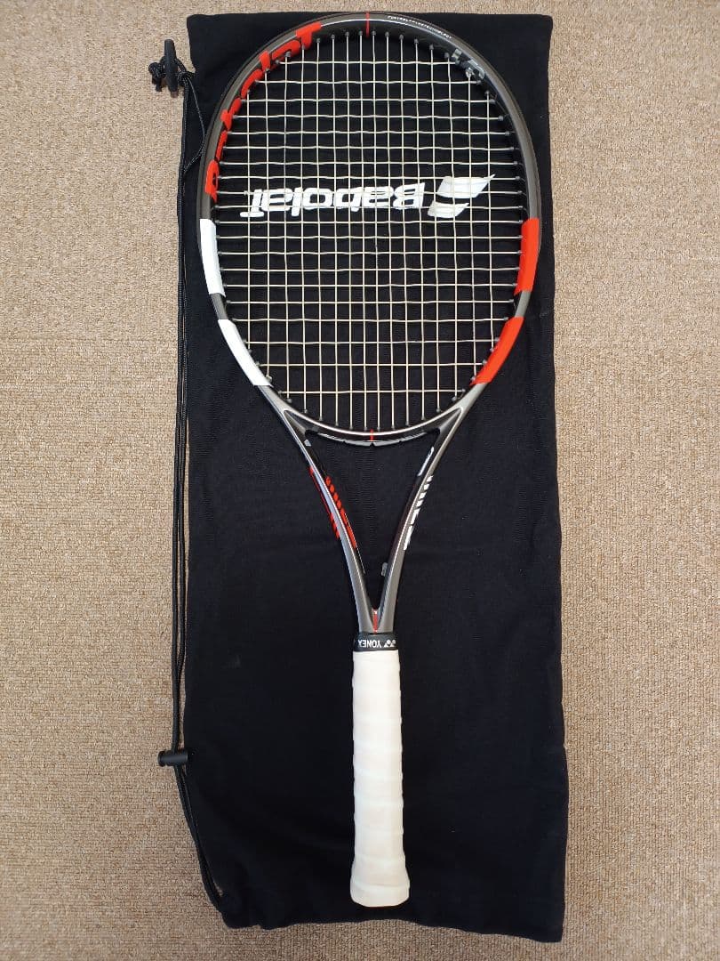 【超美品】Babolat ピュアストライク VS　バボラ　テニス　ラケット