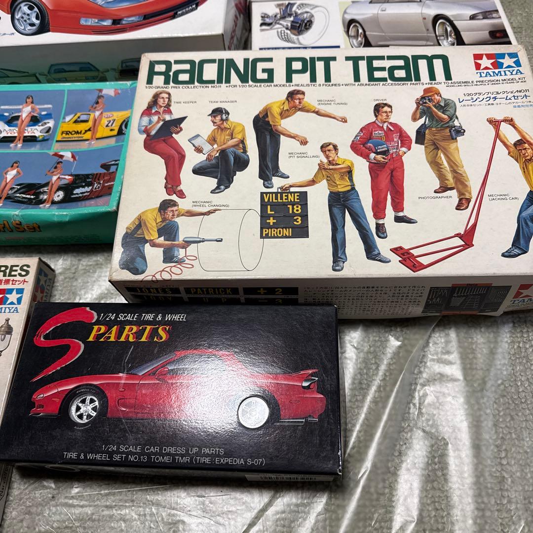 期間限定セール！プラモデル まとめ売り(車、人物等)