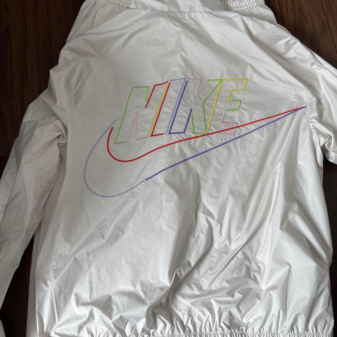 Nike ホワイト ジャケット セットアップ