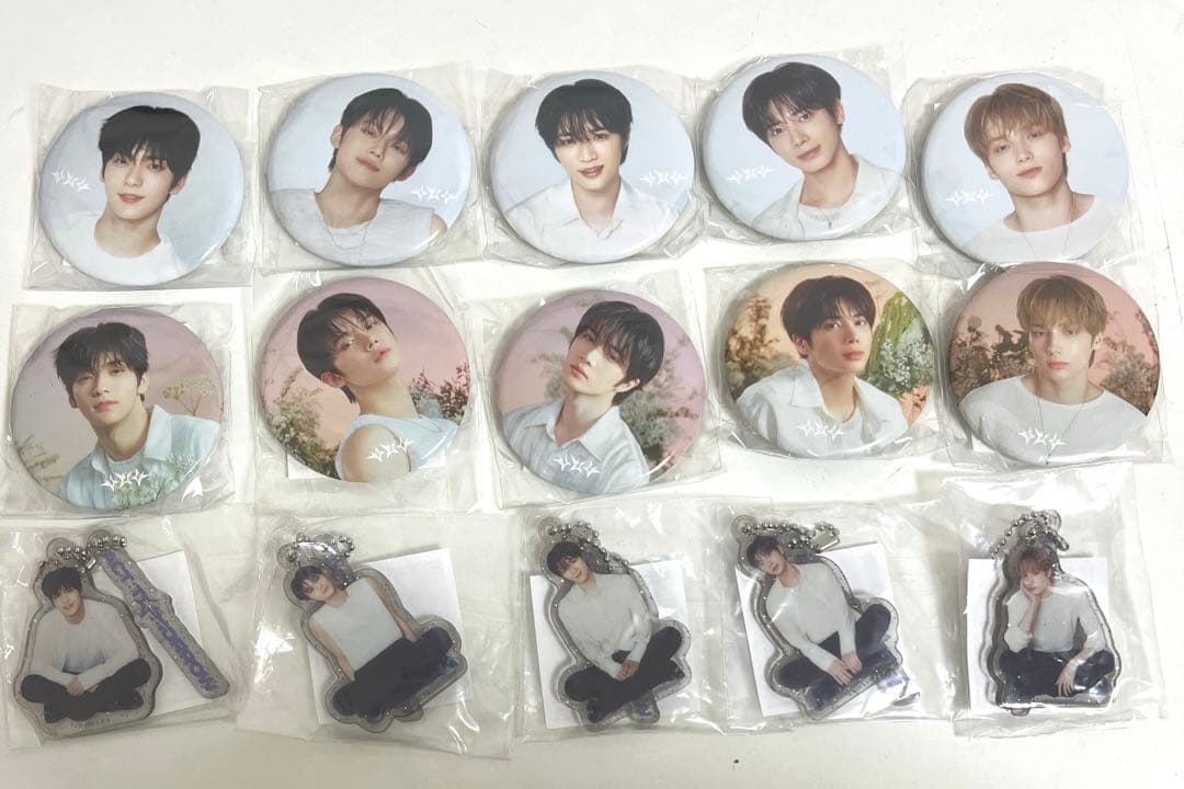 txt カプセルトイ コンプ缶バッジ キーホルダー