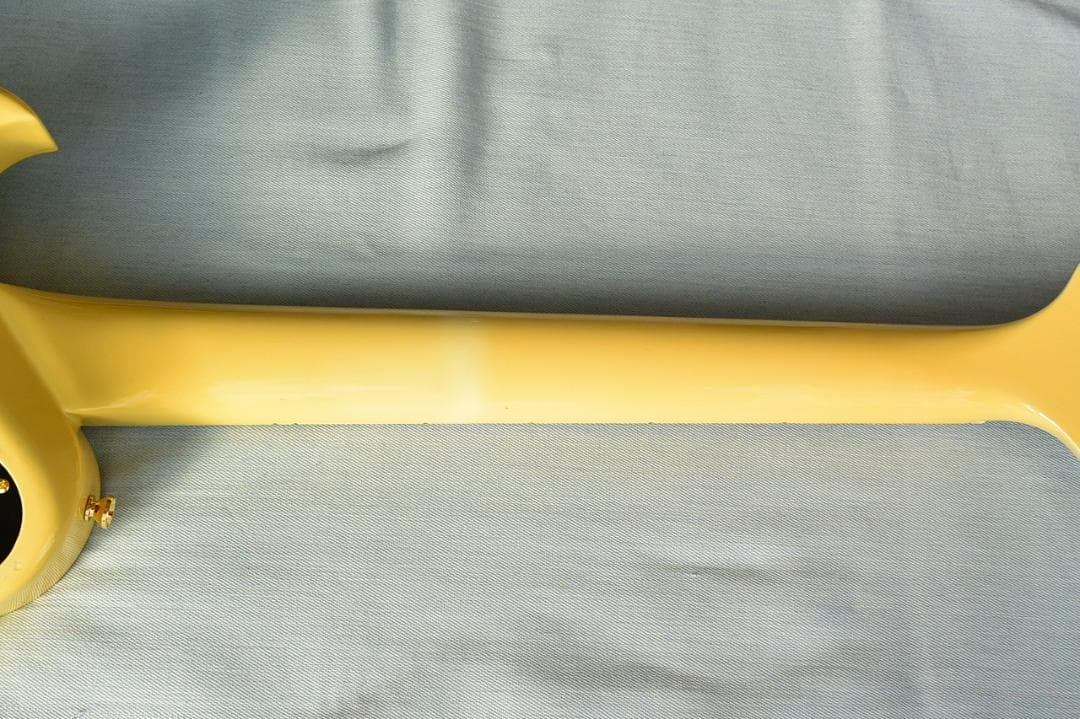 ギター Aria Pro II PE-DLX Mod. 3PU Bigsby 80's