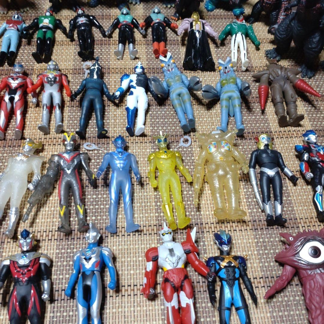 ウルトラマン　ウルトラ怪獣　仮面ライダー　ソフビ大量セット