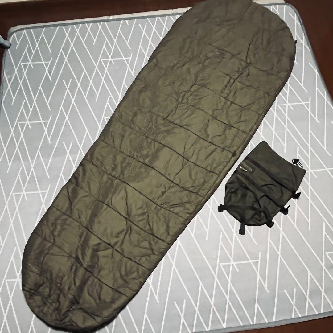 CARINTHIAディフェンス1 トップ寝袋シェラフ／Mサイズ185