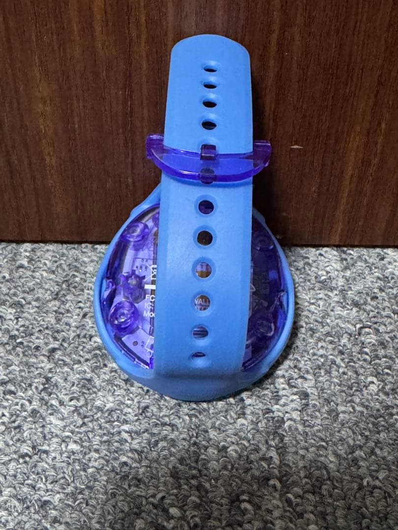 BANDAI Tamagotchi Uni Blue バンド充電ケーブル付き