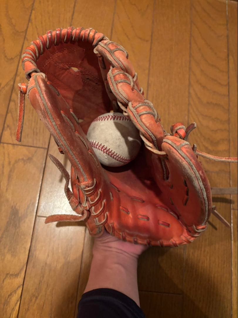 アシックスゴールドステージ投手用硬式用限定モデル