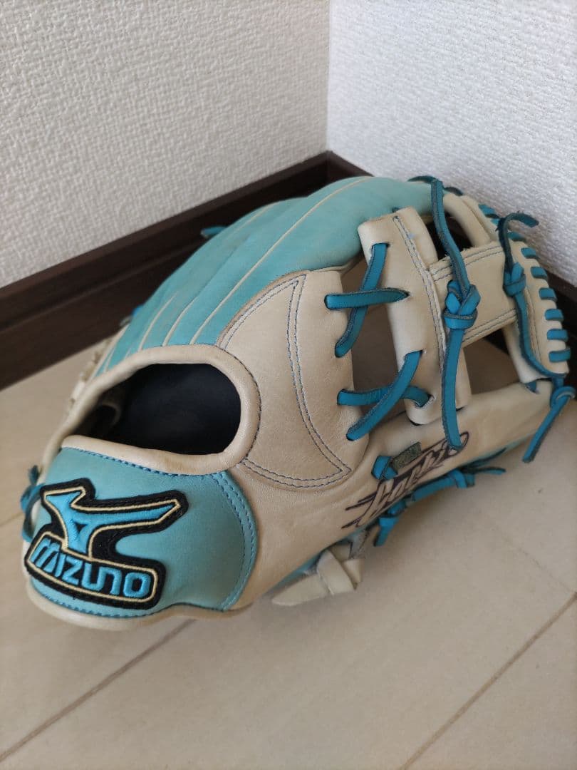 ミズノ　軟式内野グローブ　限定カラー　Gachi　ガチ