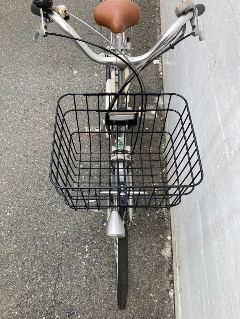 1472 ヘッドレストなし後ろチャイルドシート