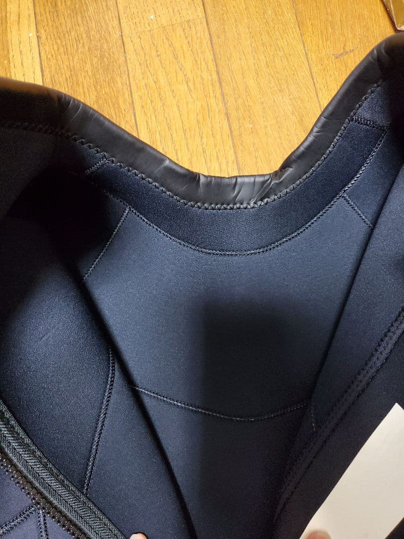 【新品未使用】ZEAK(ジーク) ウェットスーツ 男性用 5×3mm 【L】