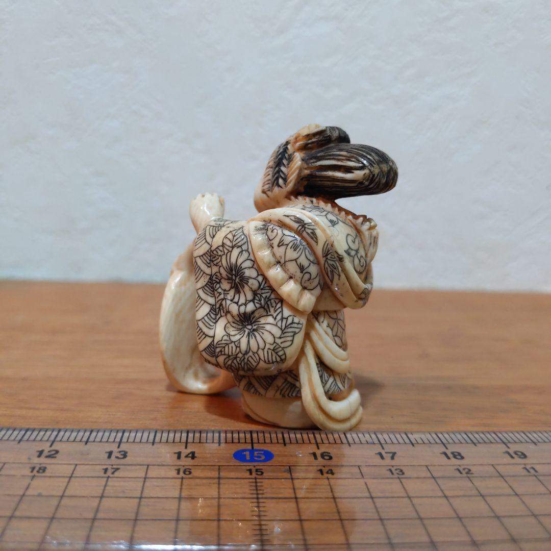 時代提げ物 七福神根付 天然素材【弁才天】高さ約5.0cm 重さ約35ｇ 弁財天