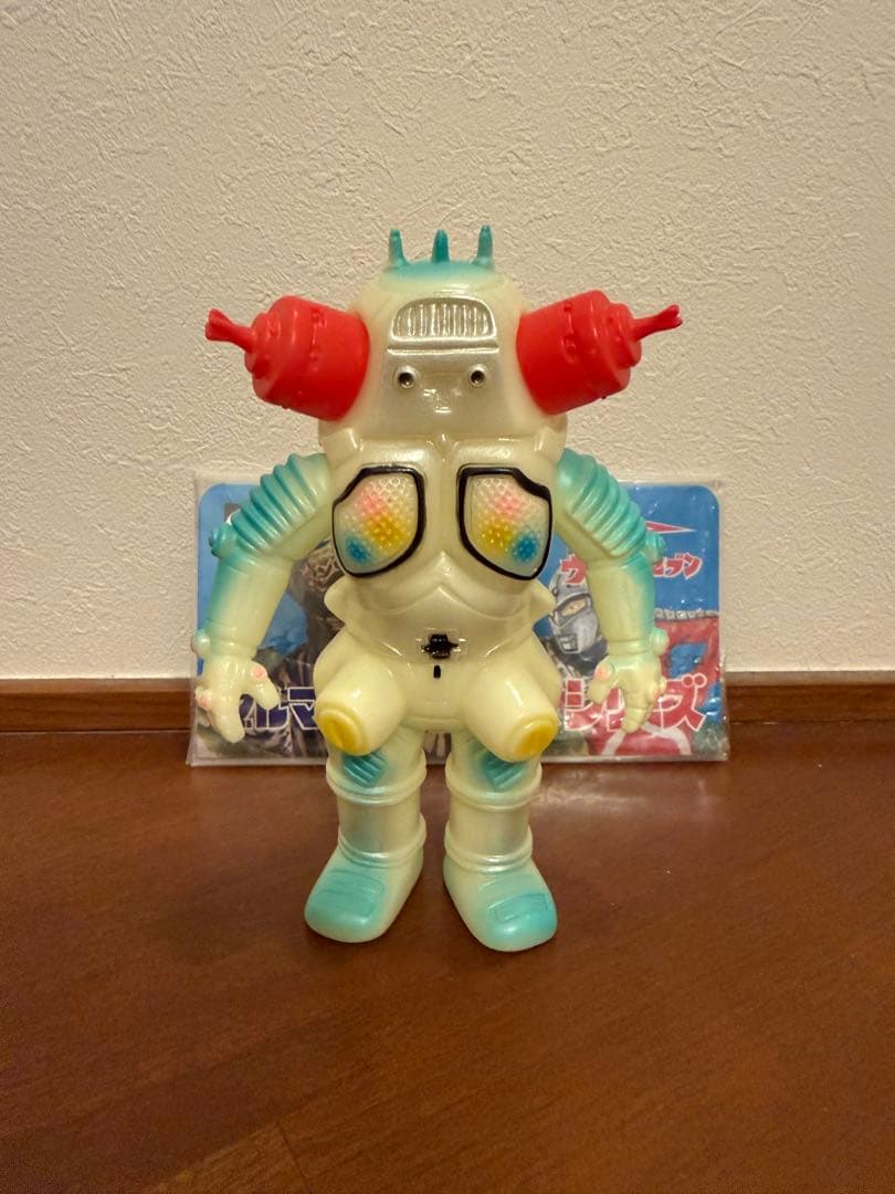 ブルマァク リトルキングジョー 蓄光 ソフビ