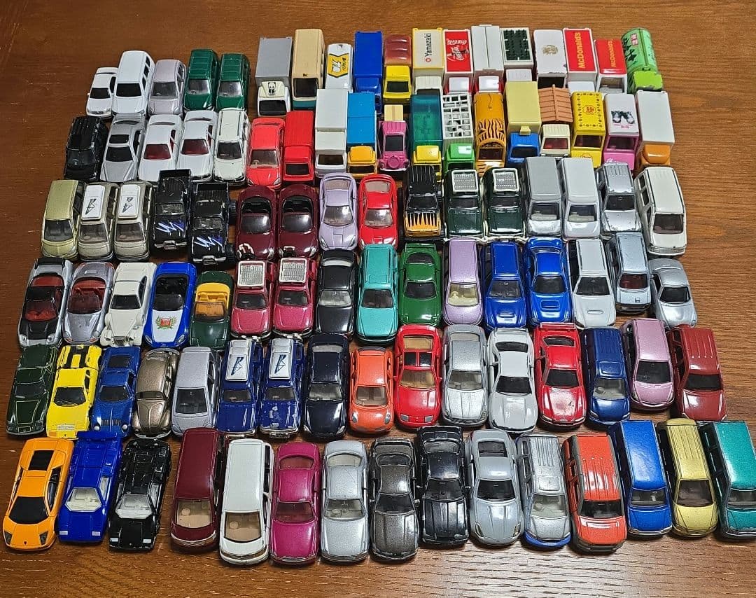 トミカ⑪ [99台]ミニカーセット　まとめ売り (ジャンク品含む)