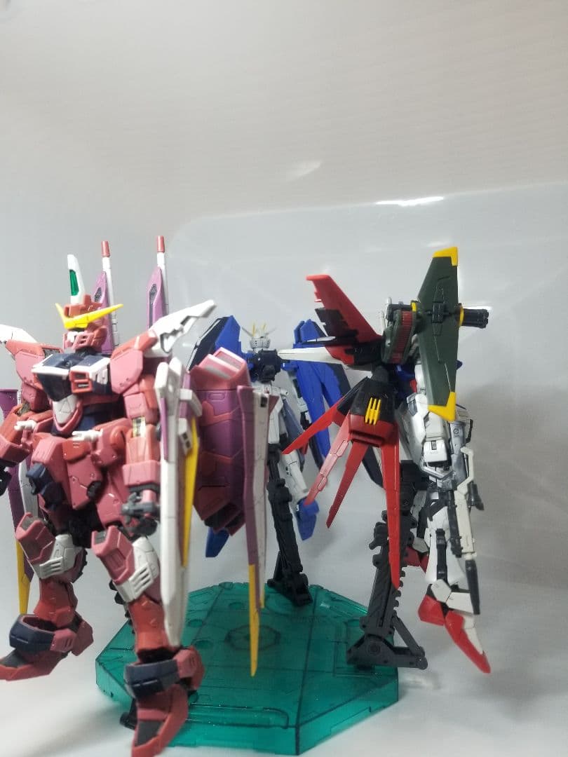RG　ストライクガンダム　ジャスティスガンダム　フリーダムガンダム