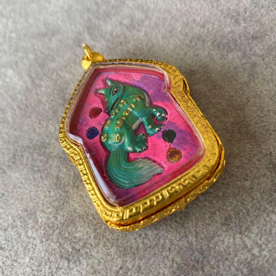 プラクルアン プラクンペーン 九尾の狐 レア品 魅力 愛情 恋愛運 御守り