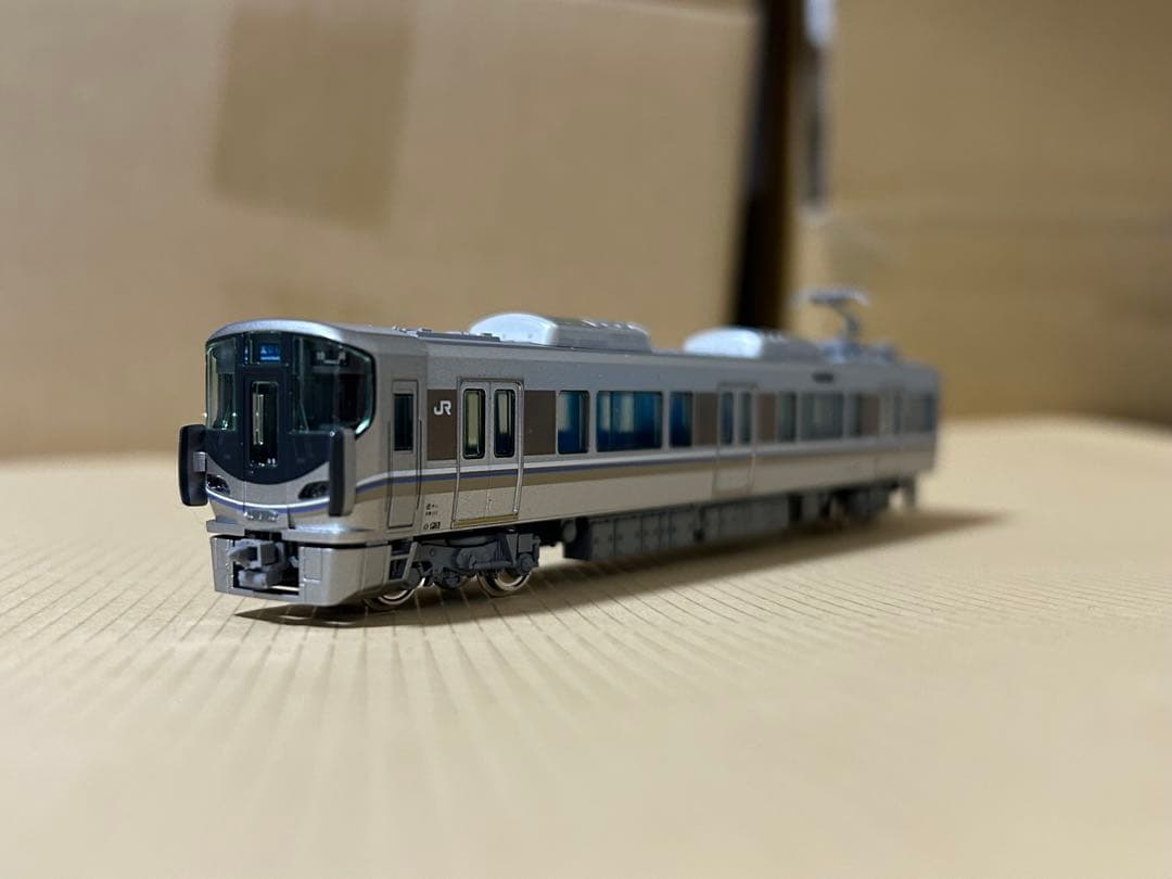 KATO 225系100番台4両＋225系100・700番台4両