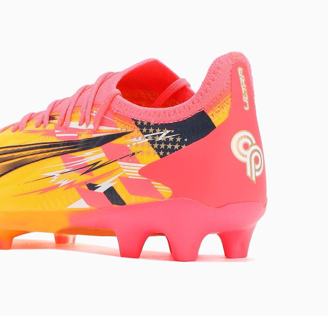 ル*様 【☆本日特価☆】新品☆ウルトラアルティメット☆サッカースパイク 27.5