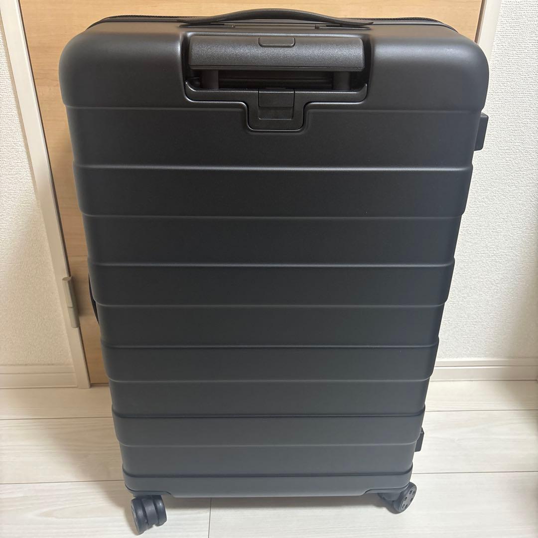 未使用　無印良品 バーを自由に調節できる ハードキャリーケース 75L