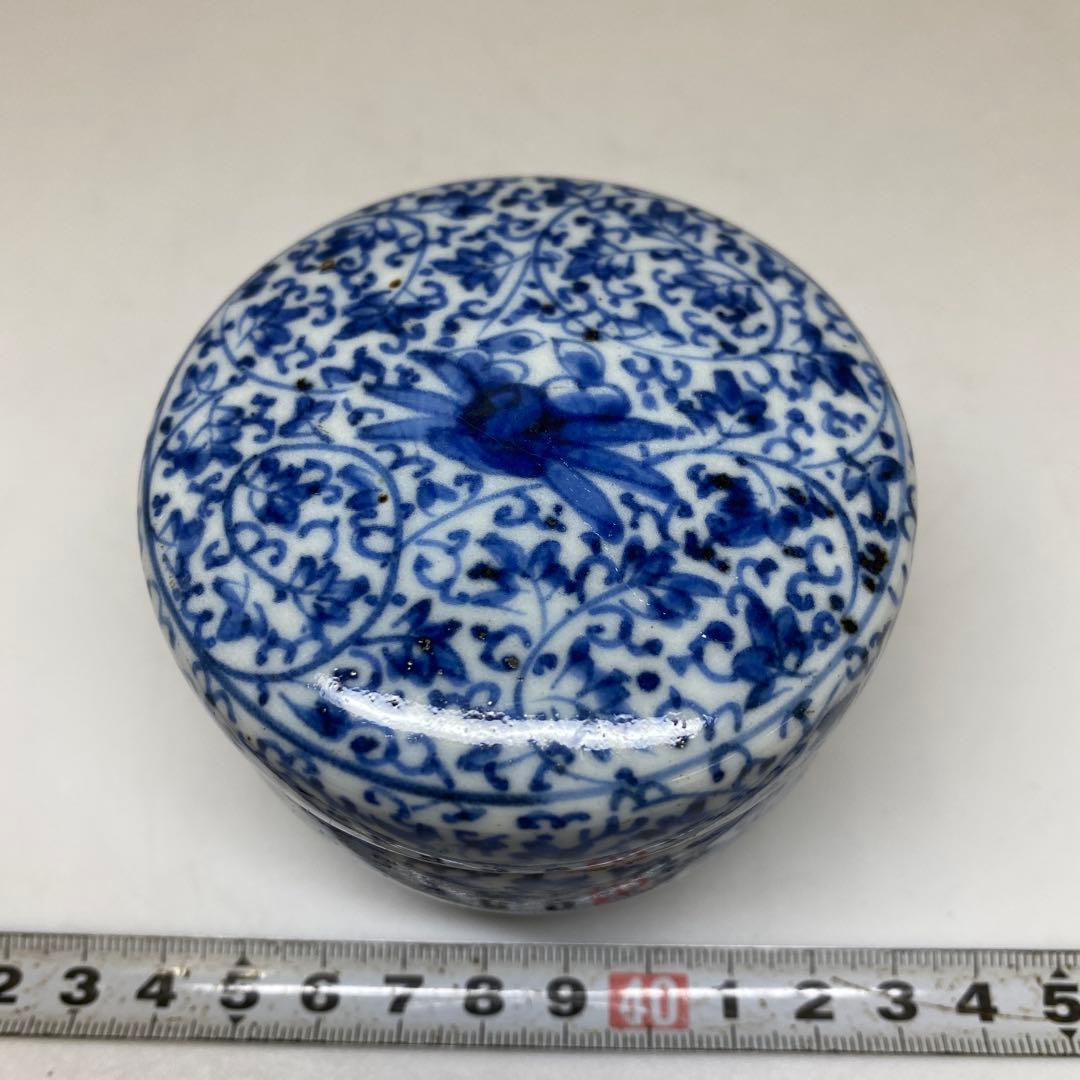 江戸中期　古伊万里　花唐草蓋物　高さ約7㎝ 東Y7-0204☆2Fタカチ