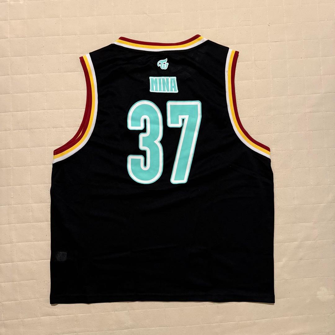 twice ミナ　ユニフォーム