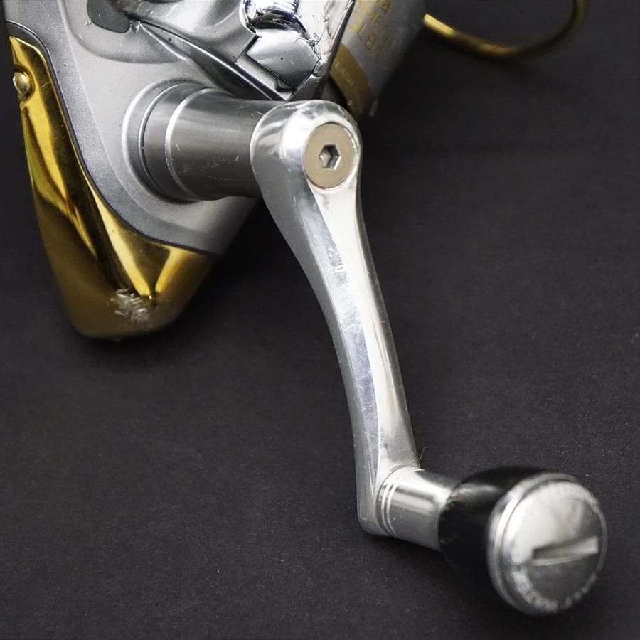 ダイワ DAIWA トーナメントX 2500LBA リール 釣具 レバー付