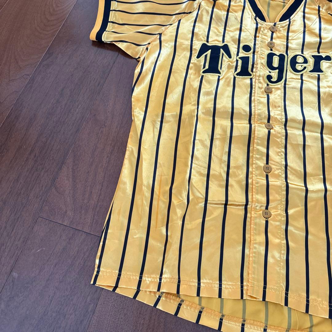 【希少】阪神タイガース猛虎列伝全巻購入者特典ゴールドレアユニフォーム