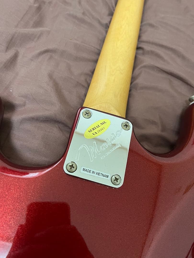 【調整済】mavis メイビス　石橋楽器　ストラト　エレキギター