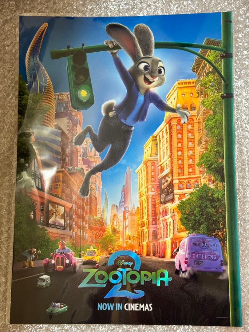 ズートピア　海外版ポスター　２枚セット　ジュディ　ニック