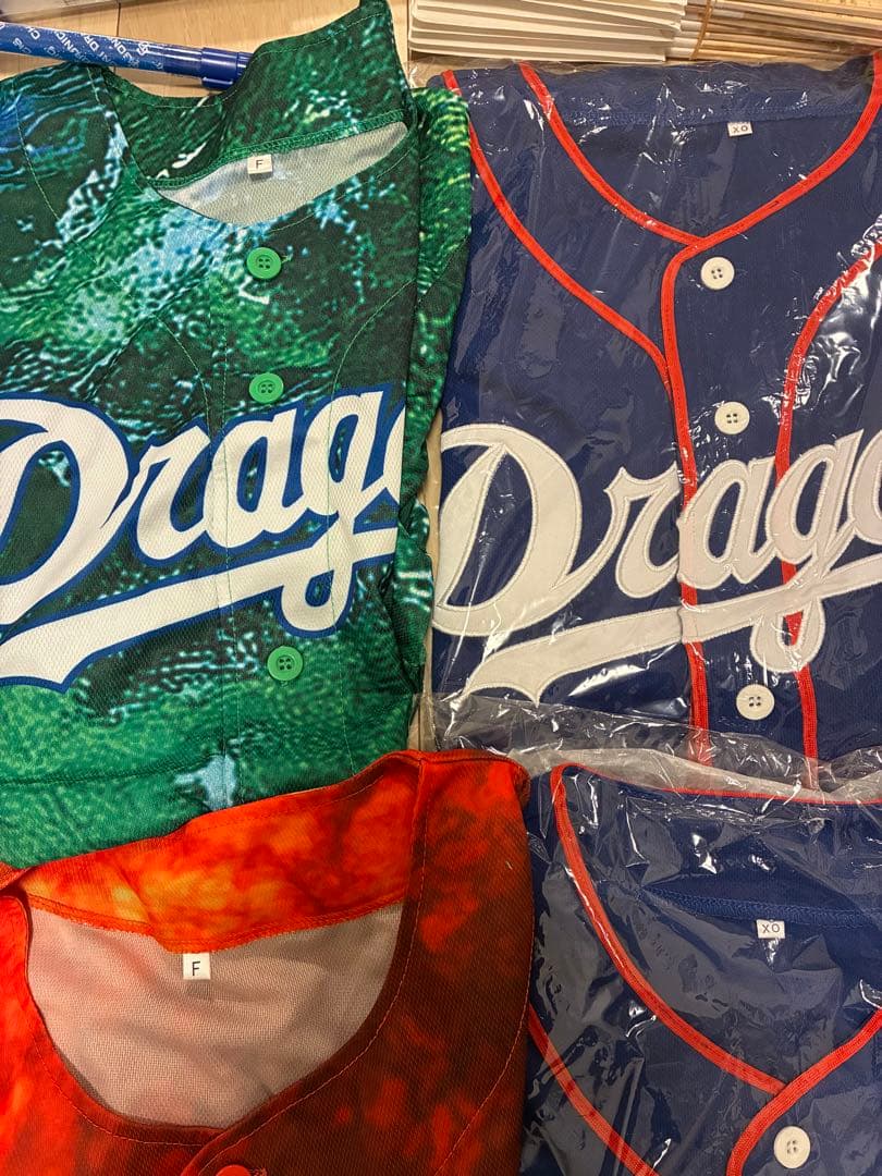 Dragons ユニフォームと応援グッズセット
