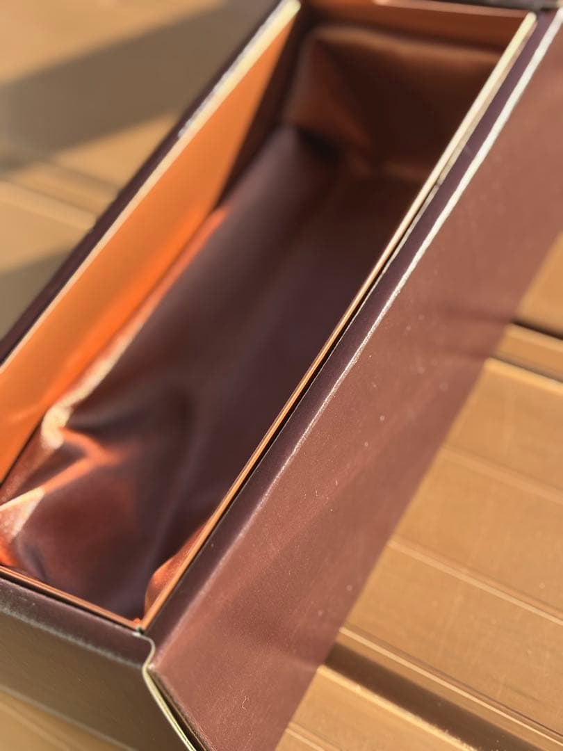 サントリー　オーナーズカスク　2000 化粧箱