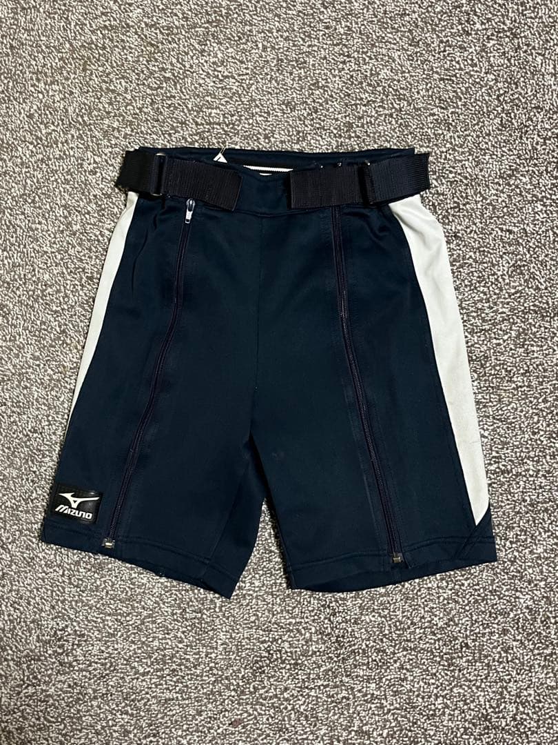 サイズ160 GOLDWIN ワンピース　ハーフパンツセット売り