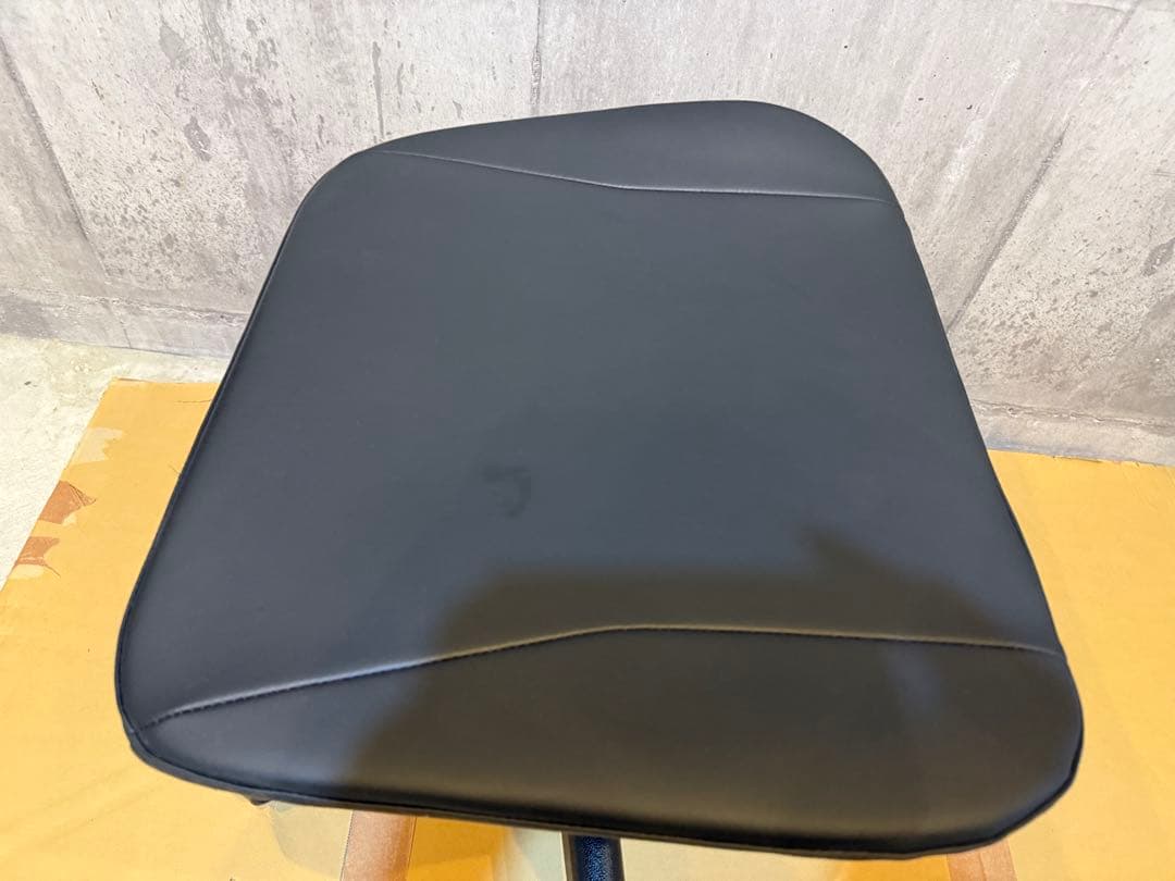 ★中古美品AKRacing オットマン ブラック フットレスト ゲーミングチェア