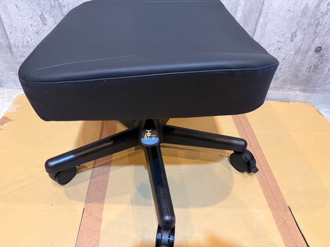 ★中古美品AKRacing オットマン ブラック フットレスト ゲーミングチェア