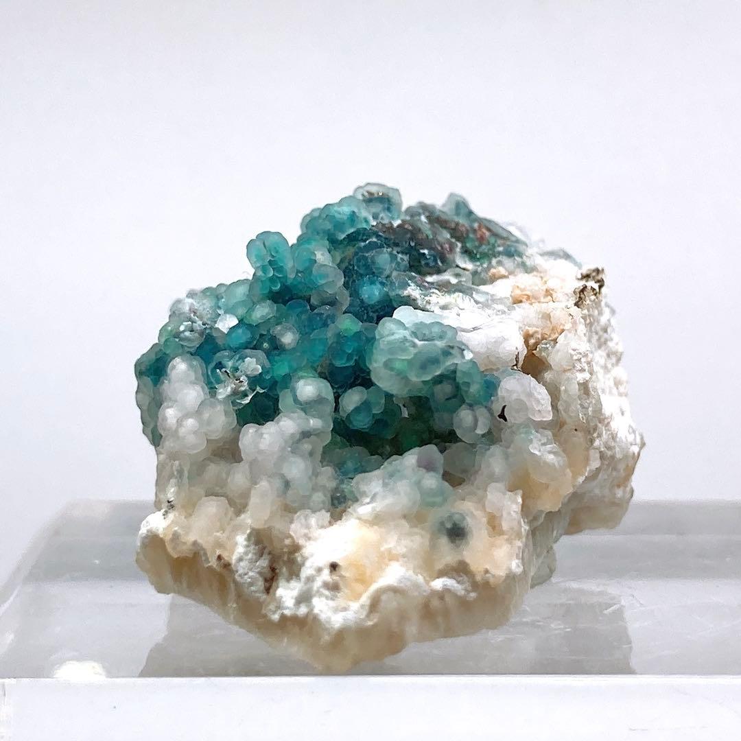 鳩*子様 『2022年発見』　クリソコラインカルセドニー　原石　鉱物標本　天然石