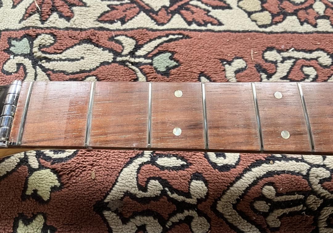 全音Morales ZES-300 “Ventures” 60年代＋ハードケース