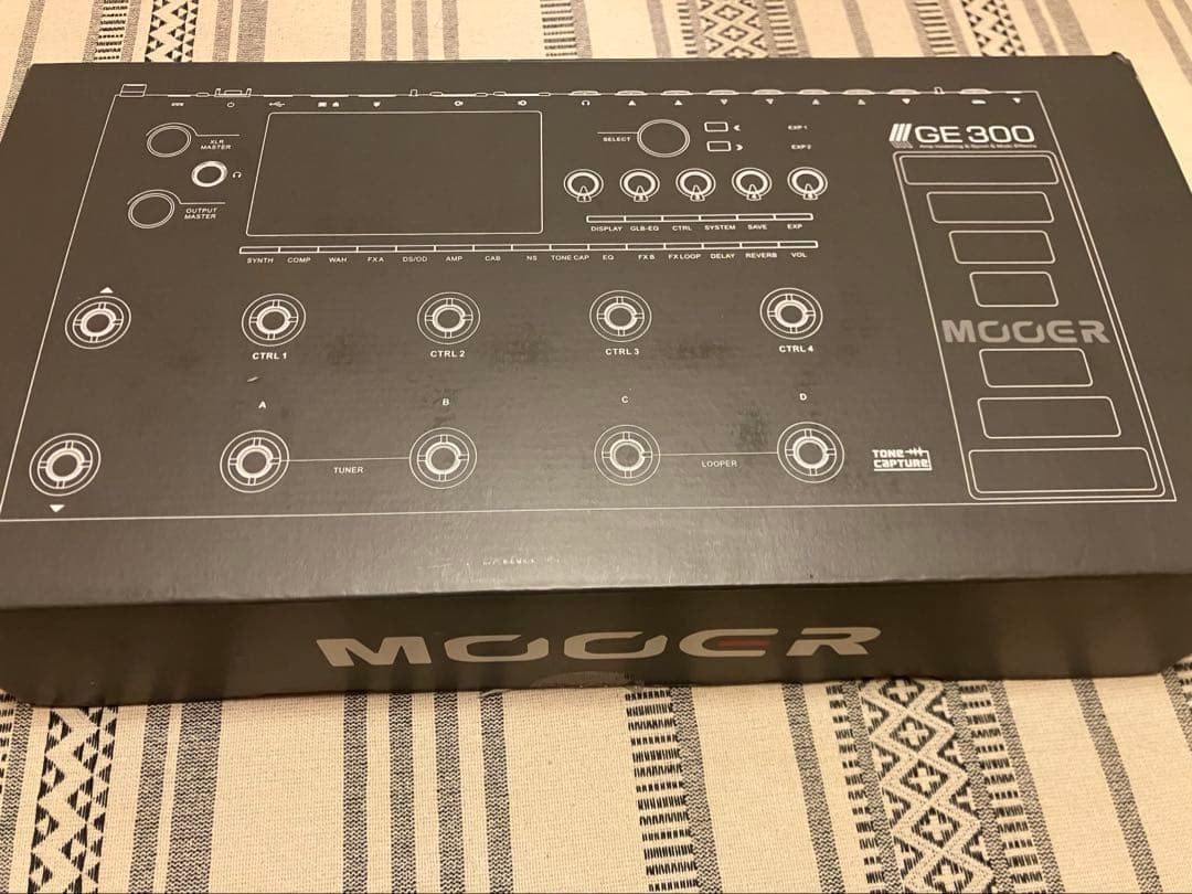 MOOER GE300 マルチエフェクター　フットスイッチカバー、DL説明書付
