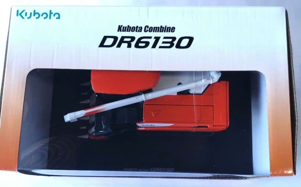 【未開封・レア品】KUBOTA コンバインDR6130 模型 1/32スケール