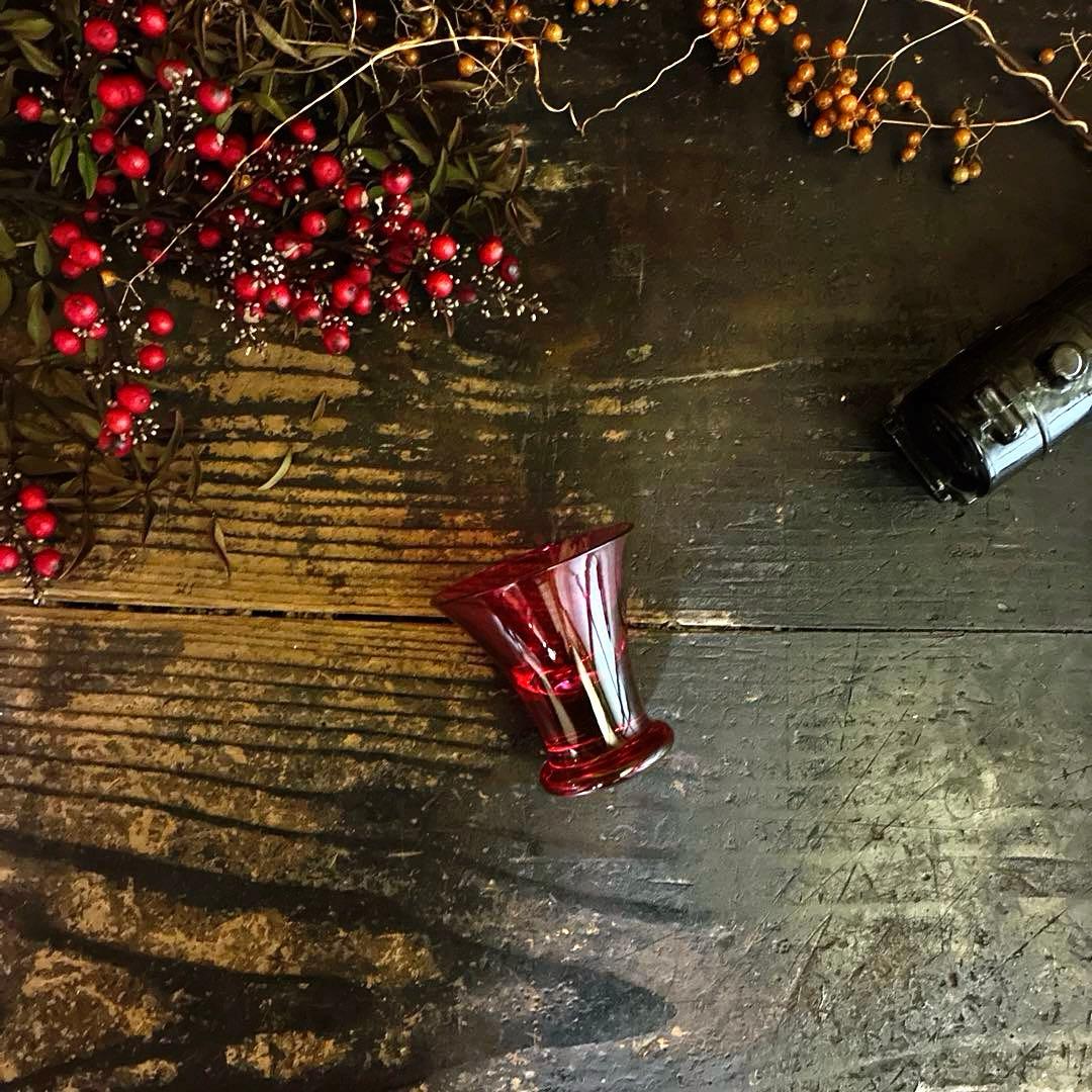 骨董　時代ガラス　希少　金赤ガラス　ラッパ型　厚底　酒器　アイスクリームコップ