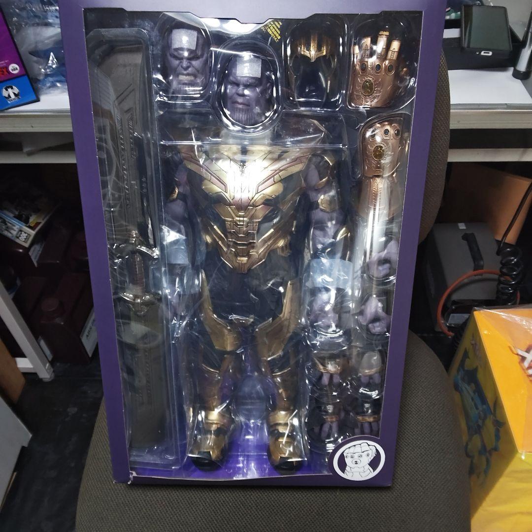 サノス フィギュア ホットトイズ アメコミ