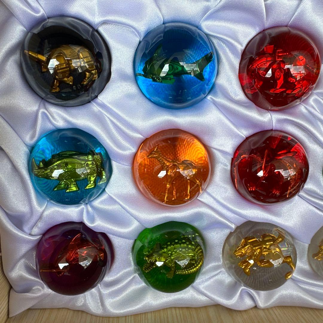 百獣戦隊ガオレンジャー パワーアニマル　ガオレンジャー宝珠　18個セット木箱付き